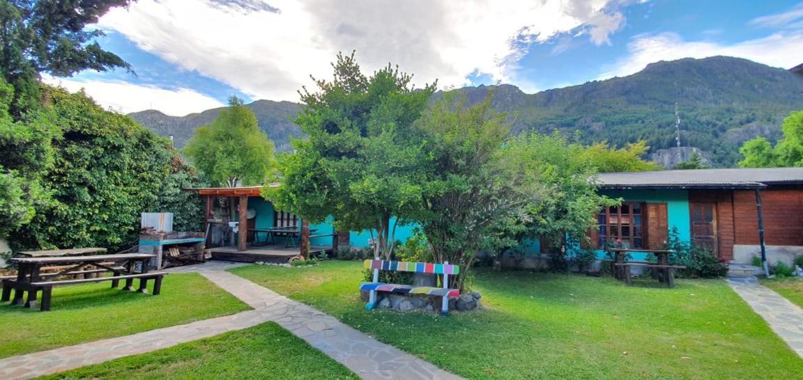 La Estacion Hostel Лаго Пуело Екстериор снимка